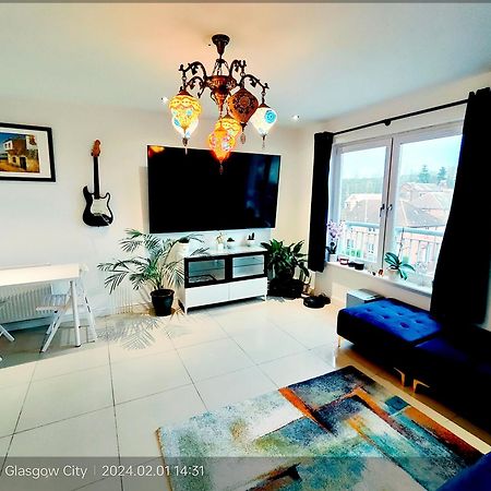 La Casita, Your Home Away From Home - Free Parking Glasgow Eksteriør billede
