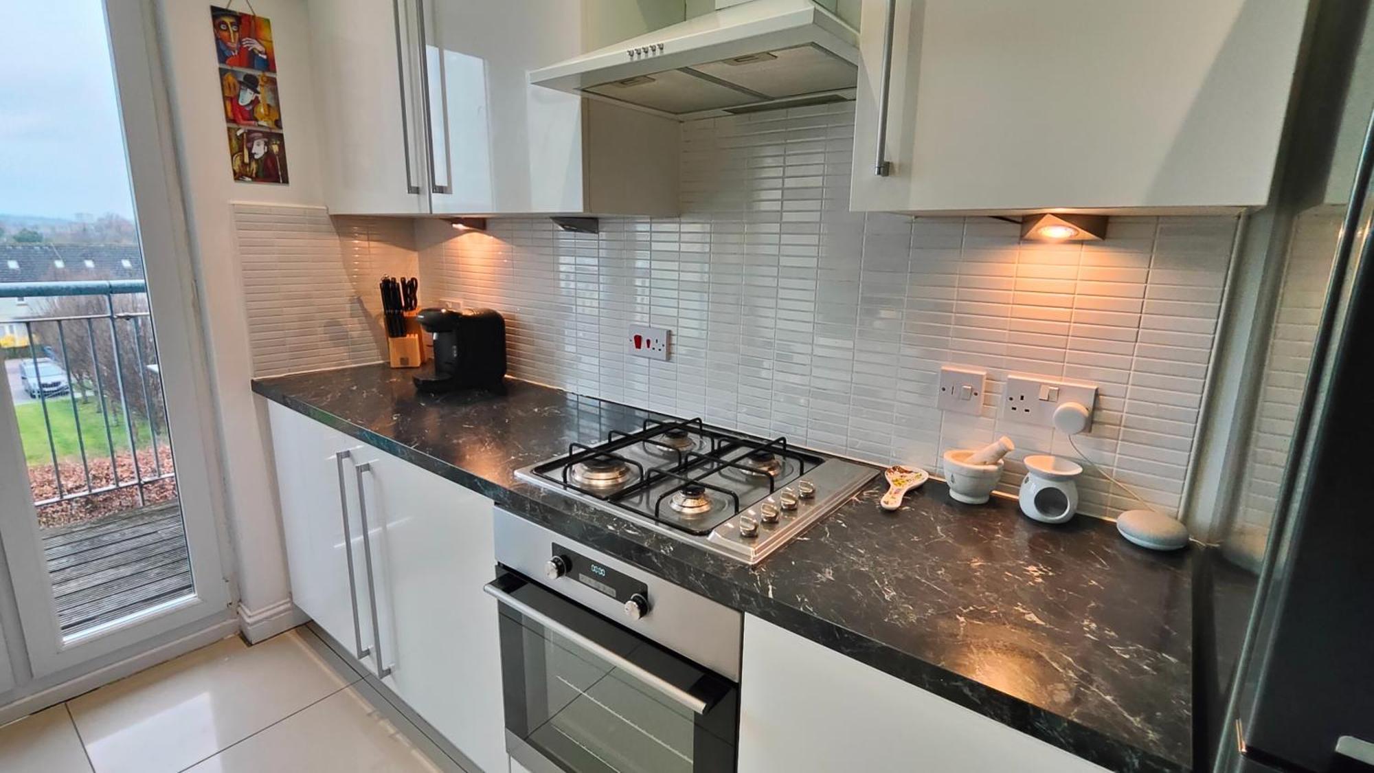 La Casita, Your Home Away From Home - Free Parking Glasgow Eksteriør billede
